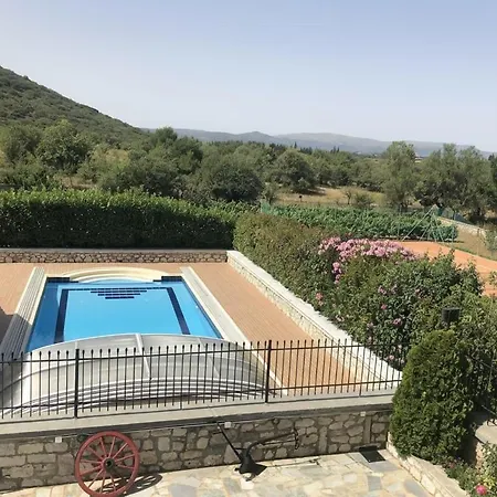 Arcadia Private Pool And Tennis Court *