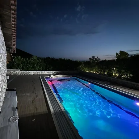 Vila Arcadia Private Pool And Tennis Court